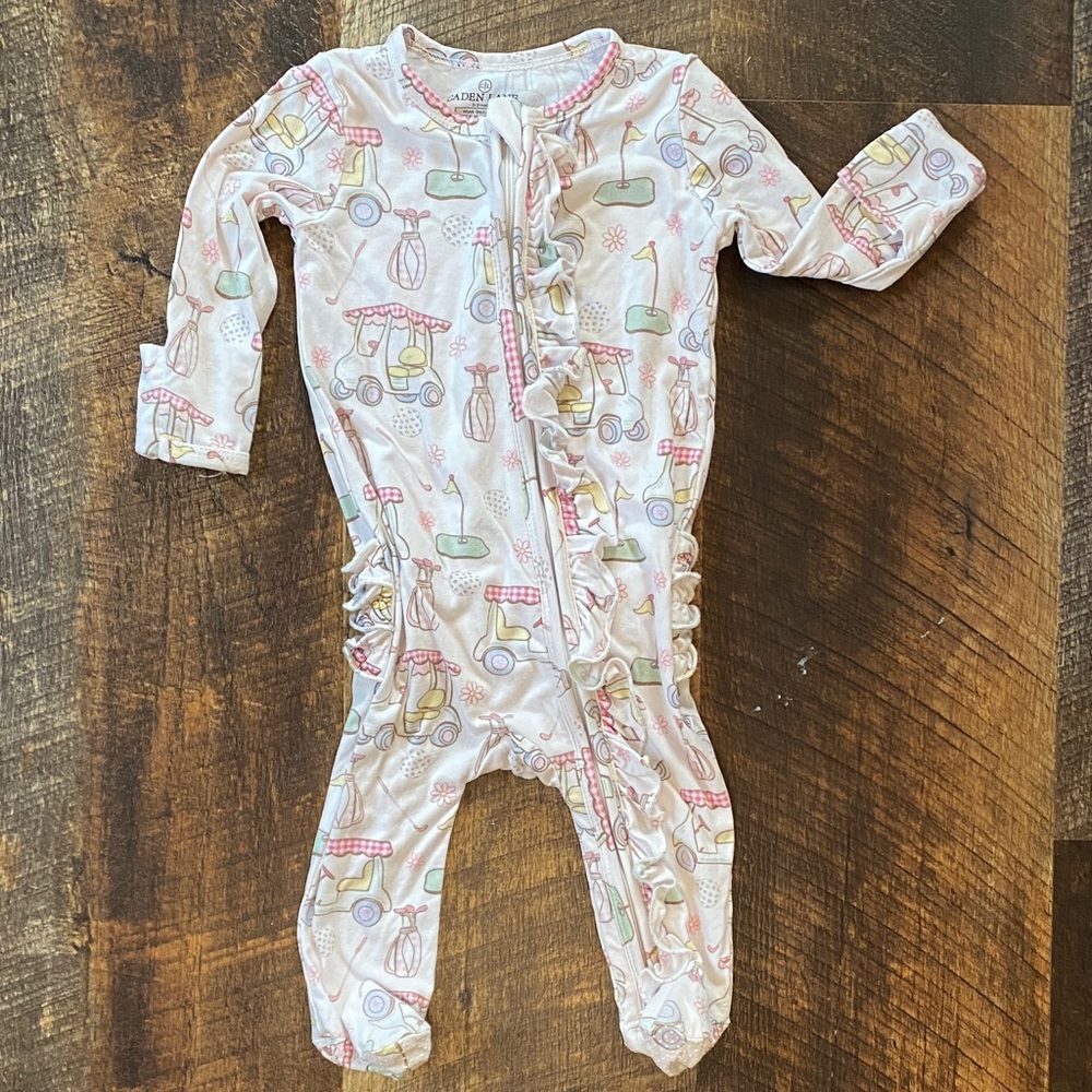 Caden Lane golf print pajama zip up